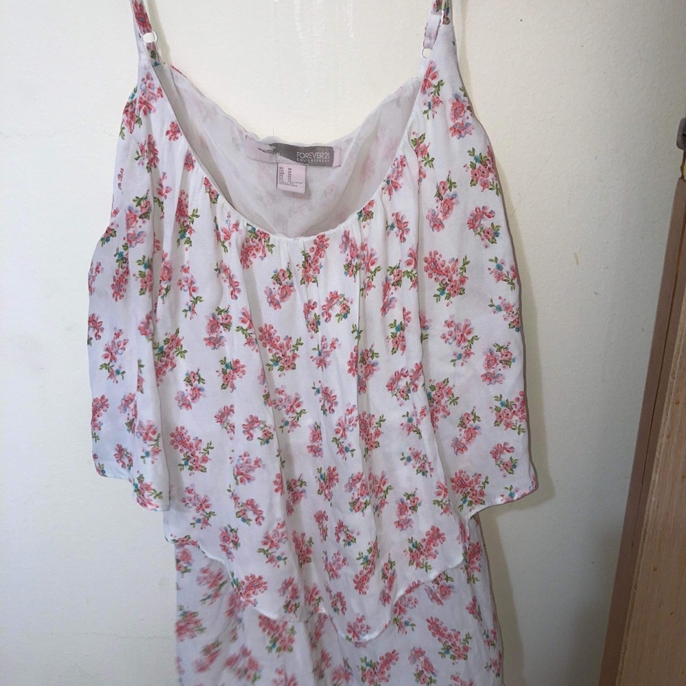 Forever 21 layered floral tank top